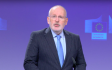 Timmermans: a Soros-ellenes kampány antiszemitizmusát hiába tagadta a kormány