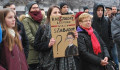 Debrecenben is meghógolyózták a Fidesz székházát