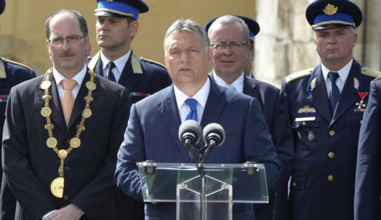 Polt Péterhez hasonlóan betonozza be pozíciójába az új bírósági vezetőt a Fidesz