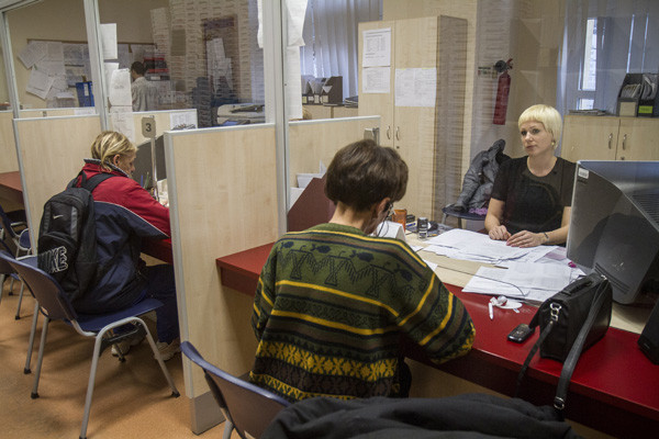 Ismét egyre több magyar megy külföldre dolgozni