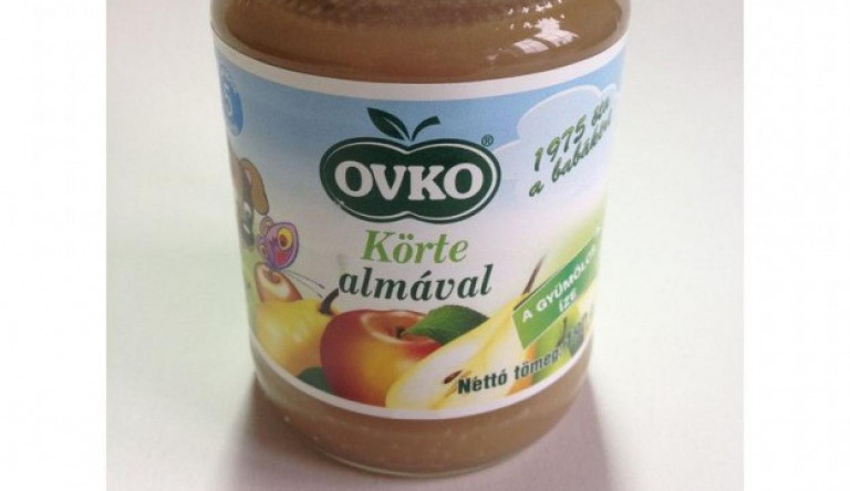 A Nébih visszahívott egy bébiételt, mert egy vásárló műanyagra emlékeztető idegen anyagot talált benne