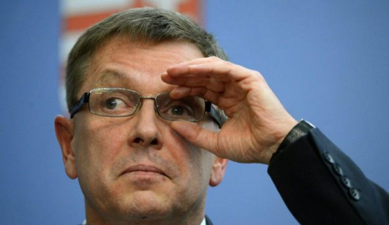 Matolcsy György: A kormány gazdaságpolitikája fenntarthatatlan