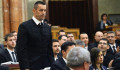 A Jobbik elnöke beperelte azokat a kormányközeli csatornákat, amelyek leközölték a felesége karlendítéséről készült videót
