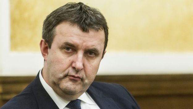 Máris megvan, hogy hol folytatja Palkovics