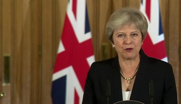 Theresa May újra akarja nyitni a Brexitről szóló tárgyalásokat