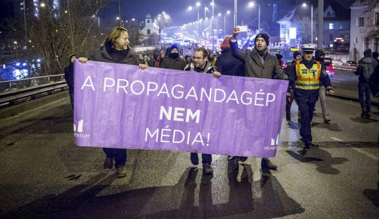A Momentumnak hangfelvétele van arról, hogy pattintotta le őket az ÁSZ