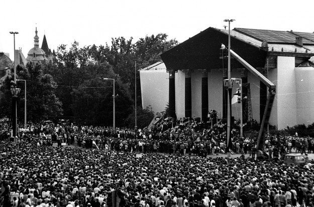 Orbán 1989-es beszédének minden korábbinál hazugabb felidézése a vezetői narcizmusra is rímel