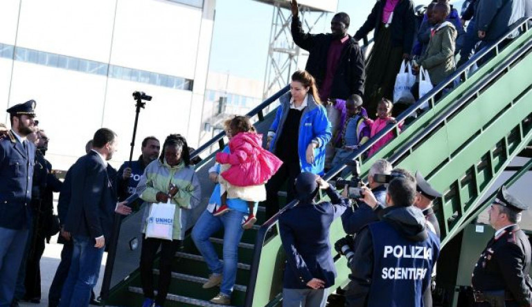 Tovább csökkent a menedékkérelmek száma az EU-ban