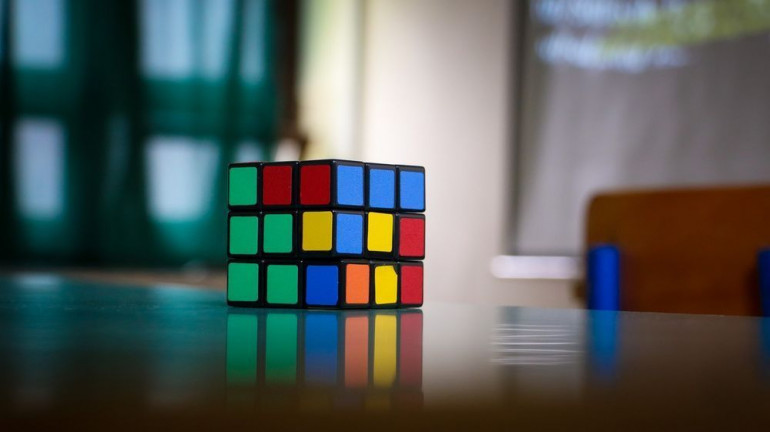 Viszlát, védjegy? Hiába a bírósági ítélet, nem lett szabad préda a Rubik-kocka