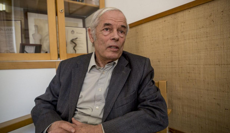 „A kritika nem is igazán kritika volt” - Náray-Szabó Gábor, a Professzorok Batthyány Körének elnöke  