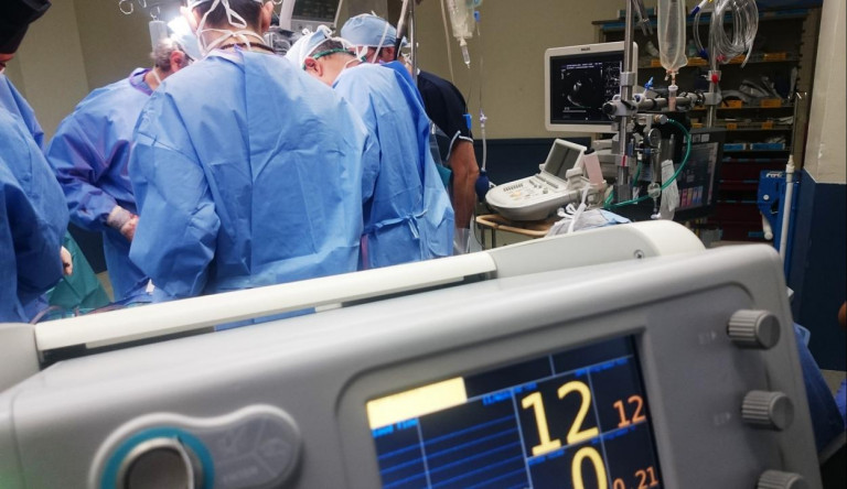 Kardiológus altat Miskolcon, mert nincs elég altatóorvos