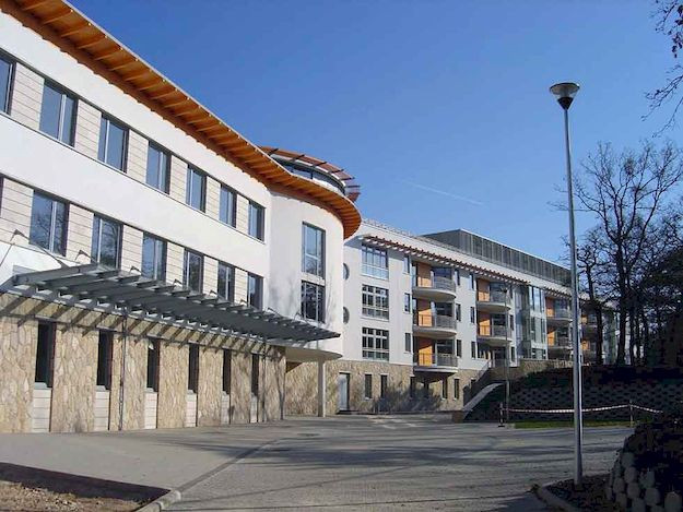 Összevonnák a rehabilitációs intézeteket, tiltakozik a MEOSZ 