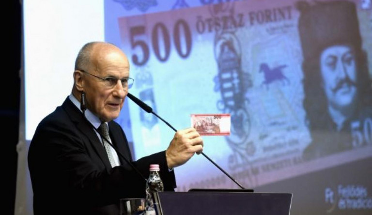 Az MNB a gyermektelenek nyugdíjának 40 százalékát elvenné (Frissítés: Cáfol az MNB)