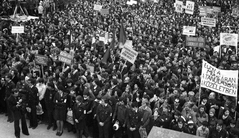 Fideszes önkormányzat ünnepére terelné a diákokat a KLIK