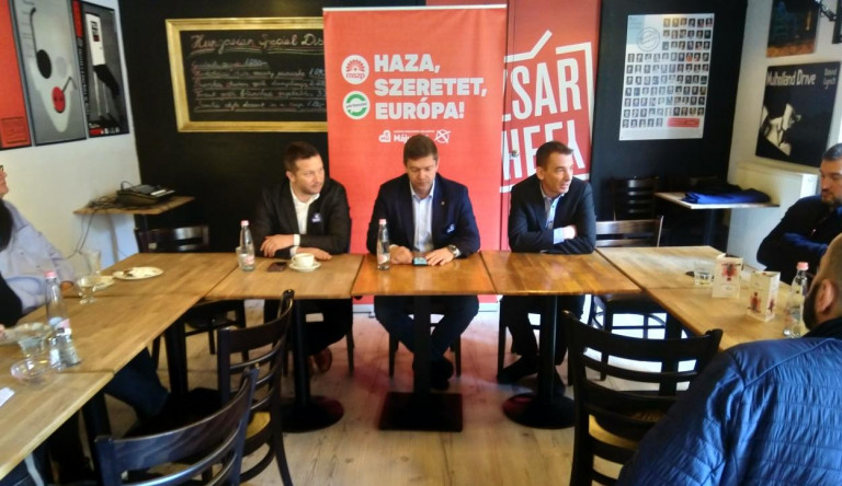 Volt miniszterek és egy evangélikus lelkész: a baloldal válasza a Néppárt és a Fidesz „bölcseire” 