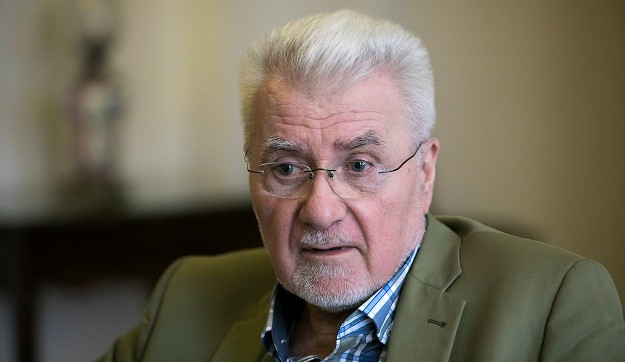 Kiküldték egy étteremből Márki-Zayt és Pálinkást