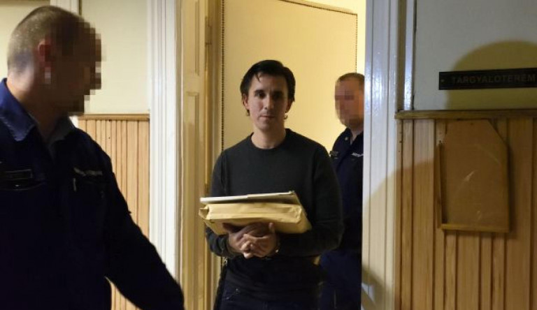 Az ügyészség cáfolja az informátorát kiadó PestiSrácok állításait