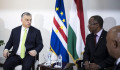 Orbán Afrikában: „Európában be van tiltva, ha egy ország nyíltan kereszténynek vallja magát