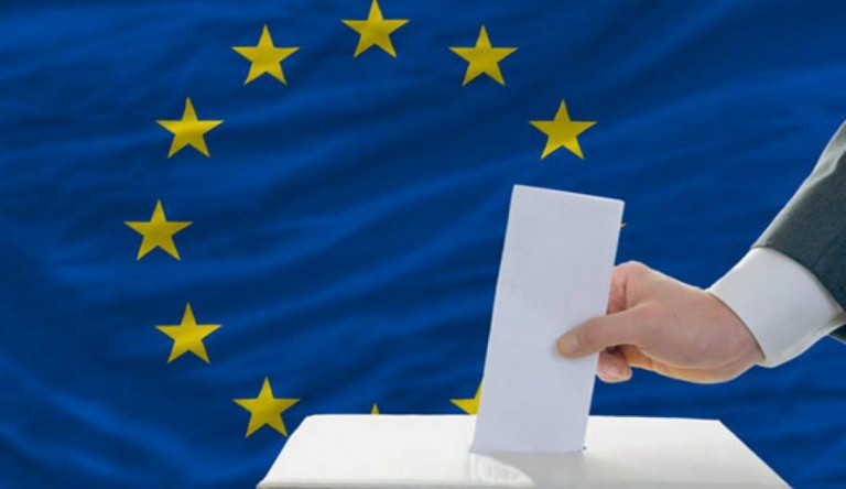 Fölényes győzelmet aratna a Fidesz, ha most tartanák az EP-választást, 12 mandátumot szerezne, míg az ellenzéknek 9 mandátuma lenne