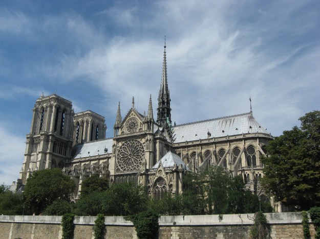 A Notre-Dame a tűz előtt teljes pompájában