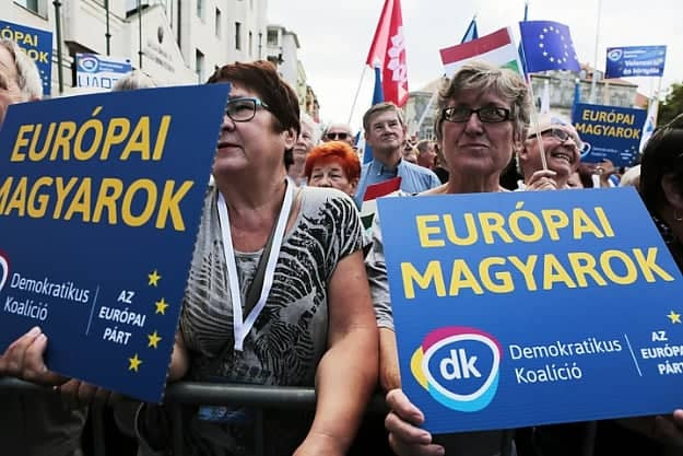 Gyurcsányék kitiltják a Pesti Srácokat rendezvényeikről