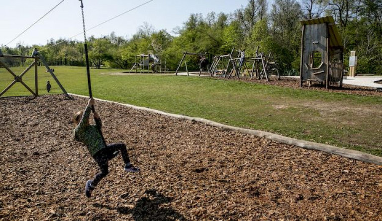 Fizetős lesz a parkolás hétvégente a Normafánál
