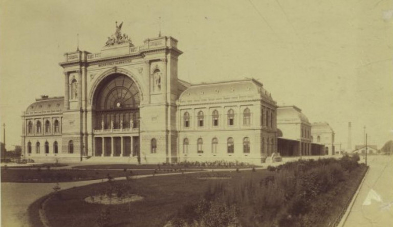 Készüljön a tumultusra: két hétre lezárják a Keleti pályaudvart