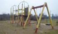 Tíz éve saját pénzükön a lakók építettek játszóteret Nagykanizsán