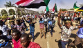 Szudánban rá akarják venni a katonai vezetést, hogy a hatalmat egy civil kormányzatnak adja át