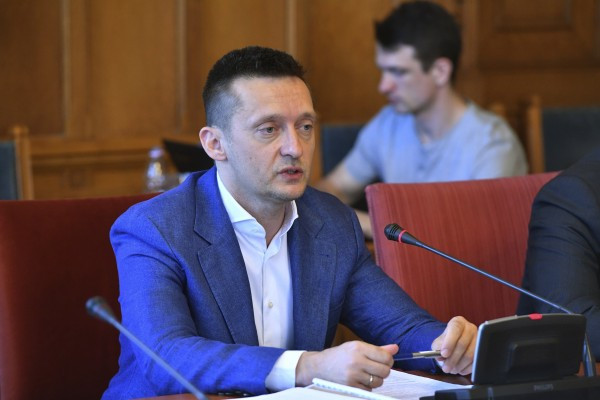 Rogán Antal újabb térnyerése: megkapta az informatikai ügyeket és tendereket is