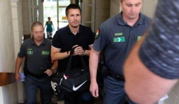 Megszűnik a Czeglédy Csaba elleni eljárás