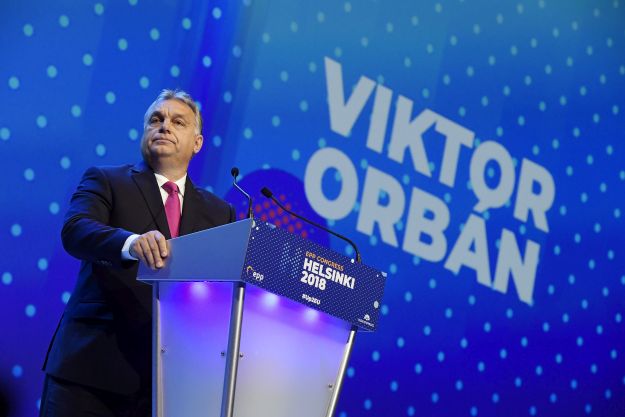 Orbán beszél a Néppárt kongresszusán