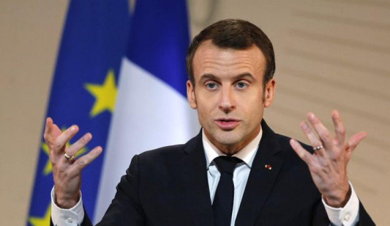 Itt van Macron ultimátuma: zárják ki a Fideszt, cserébe támogatja a Néppártot