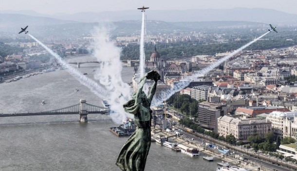 Földbe állt a Red Bull Air Race