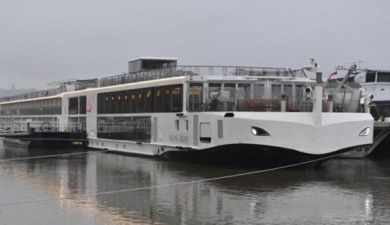 Budapest irányába a tart a Viking Sigyn