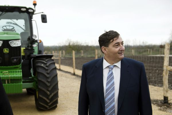 Mészáros Lőrinc már Romániában is hatalmas földeket birtokol