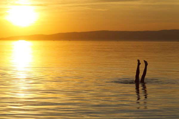 400 ezerért is alig mennek pincérnek Balatonra