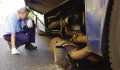 Fotó: életveszélyes gumiabroncs, súlyos hibákat jelző menetlevél – lejtmenetben a BKV