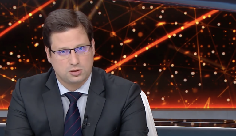 Gulyás Gergely szerint nem kell sietni a klímacéllal