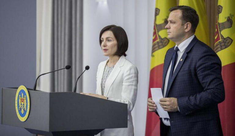 Lemondott a teljes moldáv alkotmánybíróság, miután nem sikerült megpuccsolniuk az új kormányt
