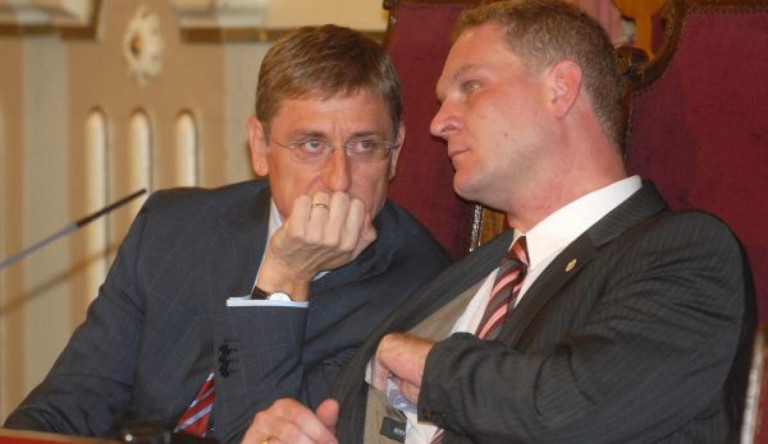 Gyurcsányék kiálltak Botka mögül Szegeden