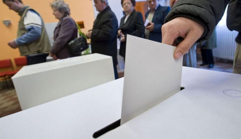 Publicus-felmérés: a hatalmon lévők befolyásolhatják a voksolást