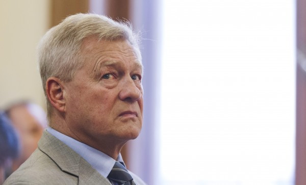 Herényi Károly visszatér, polgármester lenne Balatonföldváron