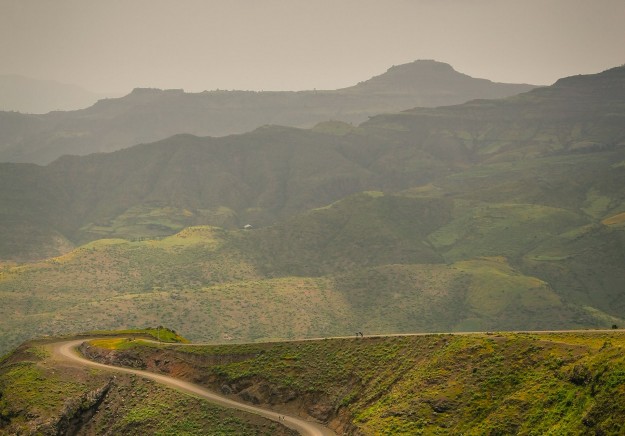 Csupasz hegyek Etiópiában - lesz mit újratelepíteni