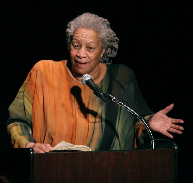 Elhunyt Toni Morrison