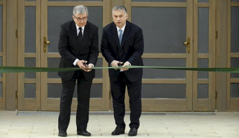 Maróth Miklós Orbán tanácsadója marad