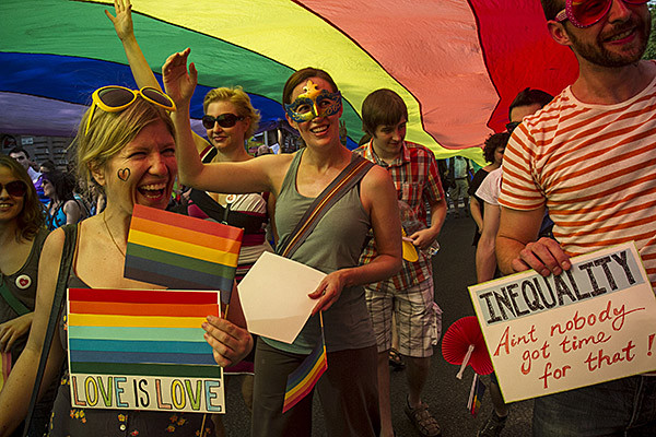 Ott nő a homofóbia, ahol nem ismerik el a melegjogokat