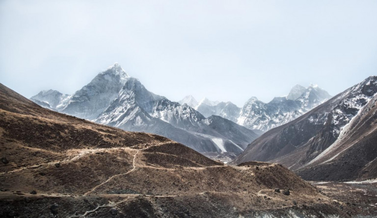 Túl sok szemetet hagytak a hegymászók a Mount Everest-régióban, nepáli hatóságok betiltották az egyszer használatos műanyagokat