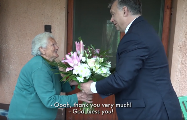 Orbán híressé vált találkozása a nagygéci Bözsi nénivel