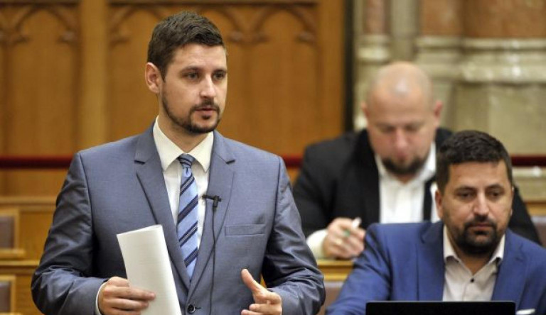 Három évet kaphat választási csalásért egy jobbikos képviselő